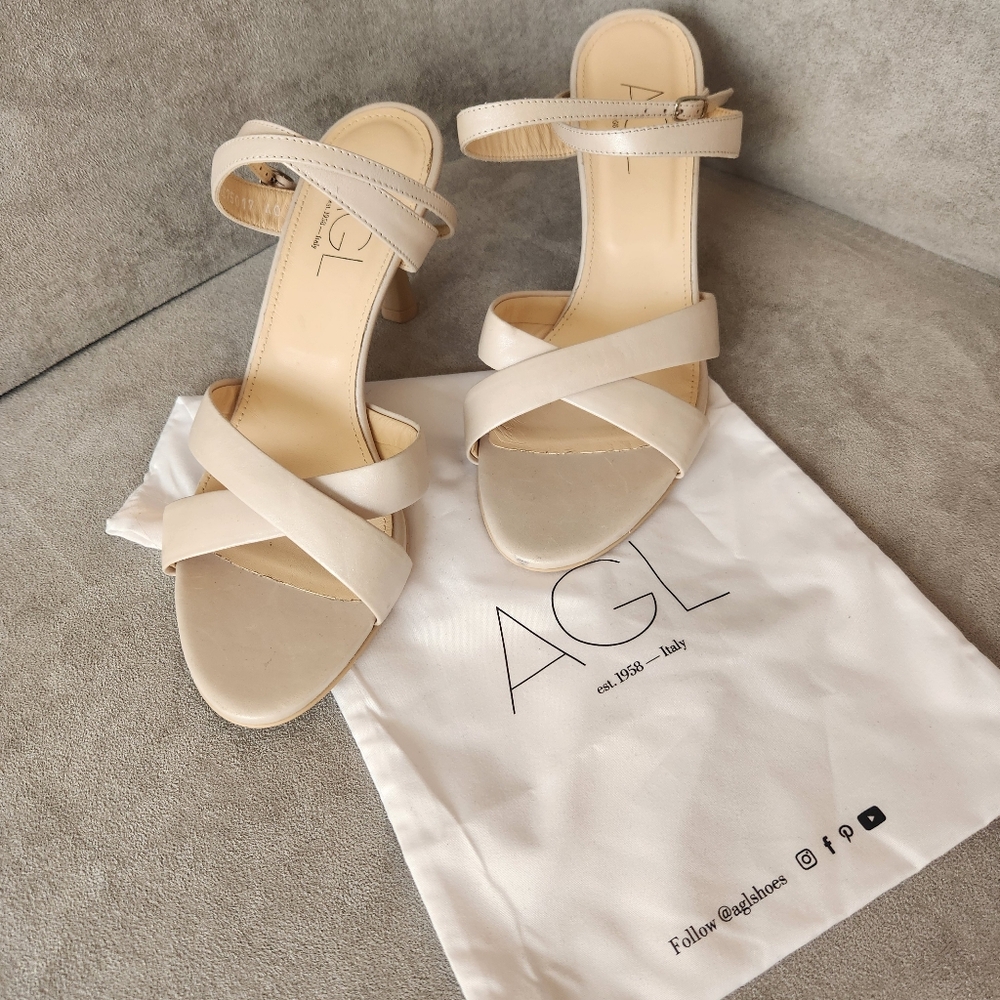 AGL Heeled Sandals 10 Cream Glossy Leather Ide Cross Strappy Made Italy New $470